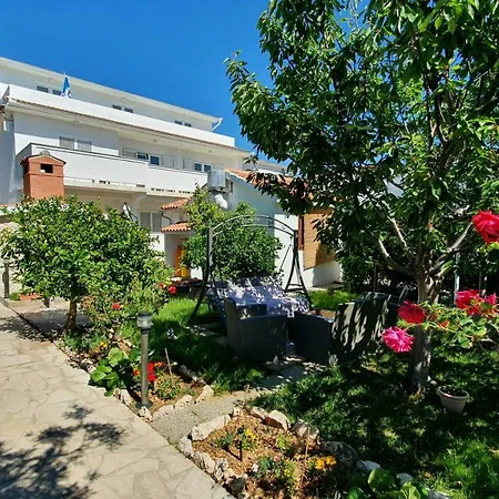 Fam. Grce Apartmán Barbat na Rabu
