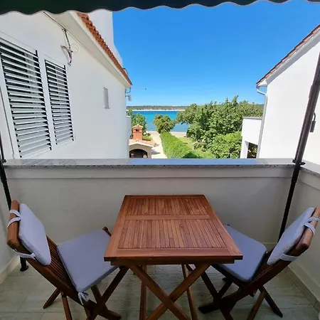 Fam. Grce * Barbat na Rabu