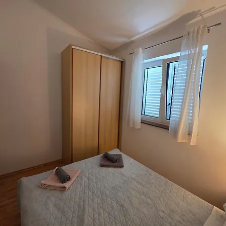 Fam. Grce Apartmán *