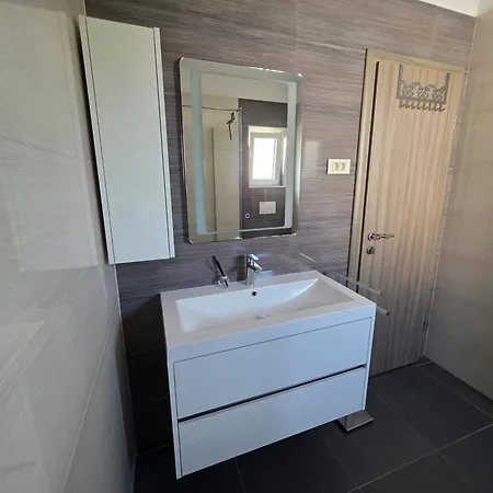 Lejlighed Fam. Grce *