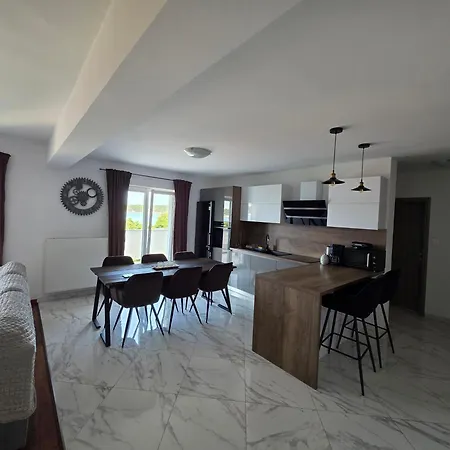 Fam. Grce Barbat na Rabu