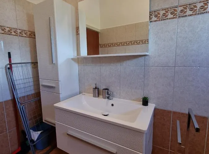 Fam. Grce Apartamento Barbat na Rabu