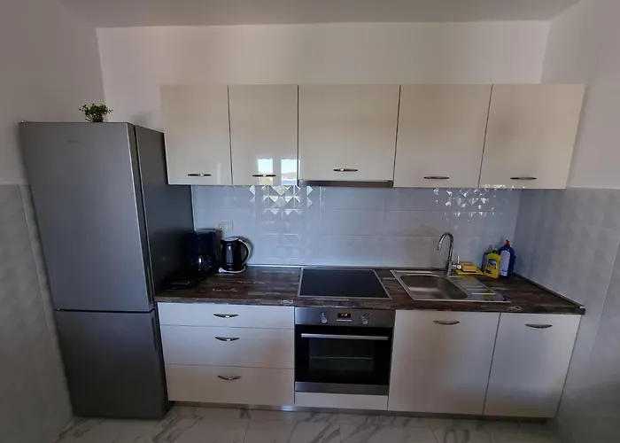 Fam. Grce Barbat na Rabu