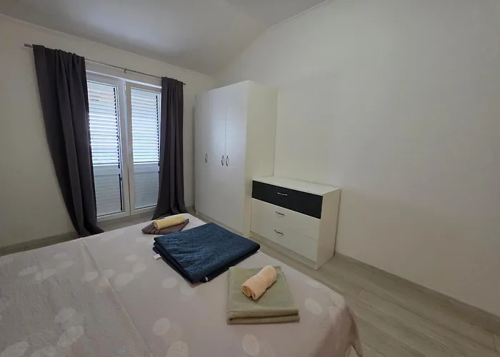 Fam. Grce Apartamento *