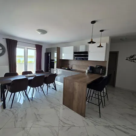 Apartamento Fam. Grce Barbat na Rabu